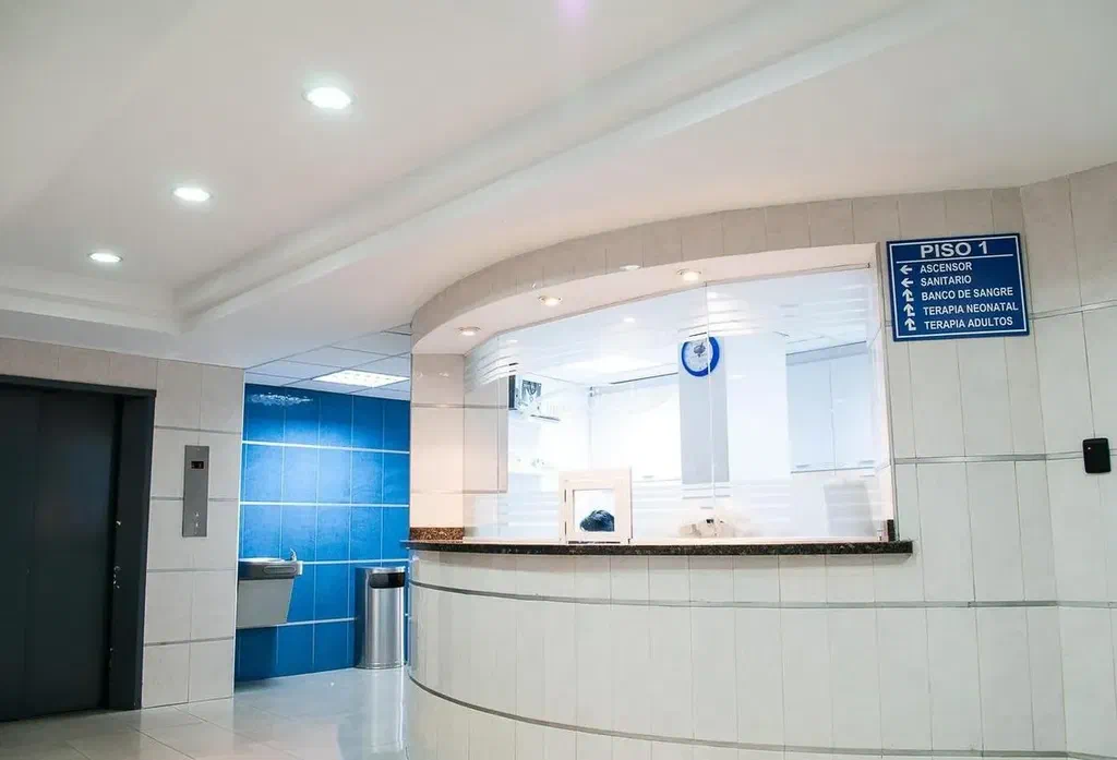 How digital signs in medical offices can improve the patient experience