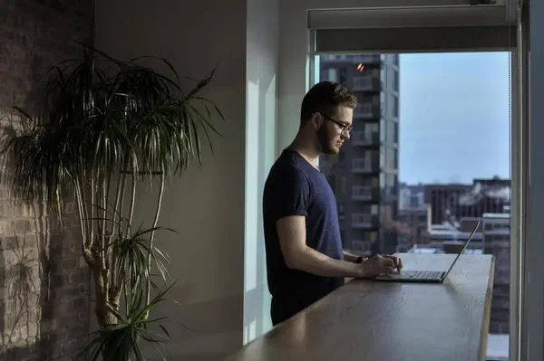This image is of a user troubleshooting their Raspberry Pi in order to get their digital signage up and running.